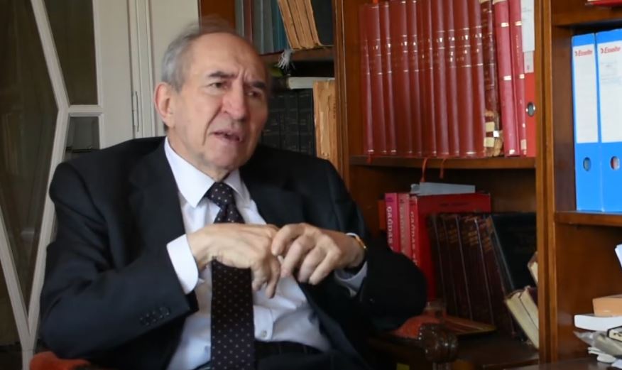 altan öymen