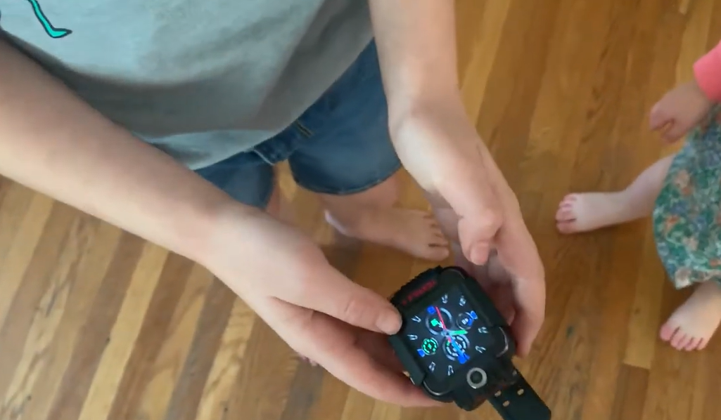 How can Samsung GALAXY WATCH help in education of young kids