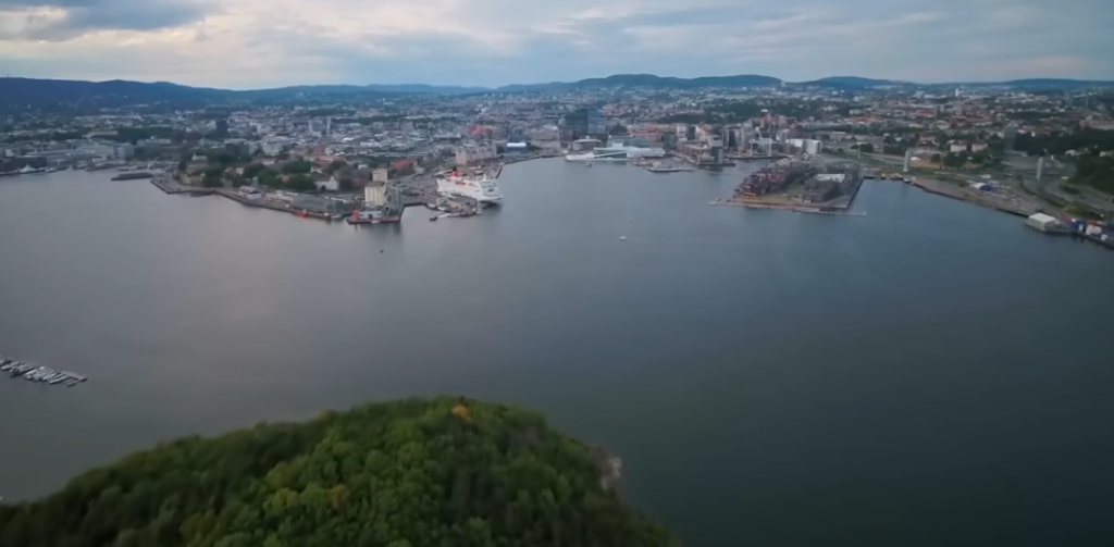 The Surprising Link Between Climate Change and Cloud Computing The Surprising Link Between Climate Change and Cloud Computing