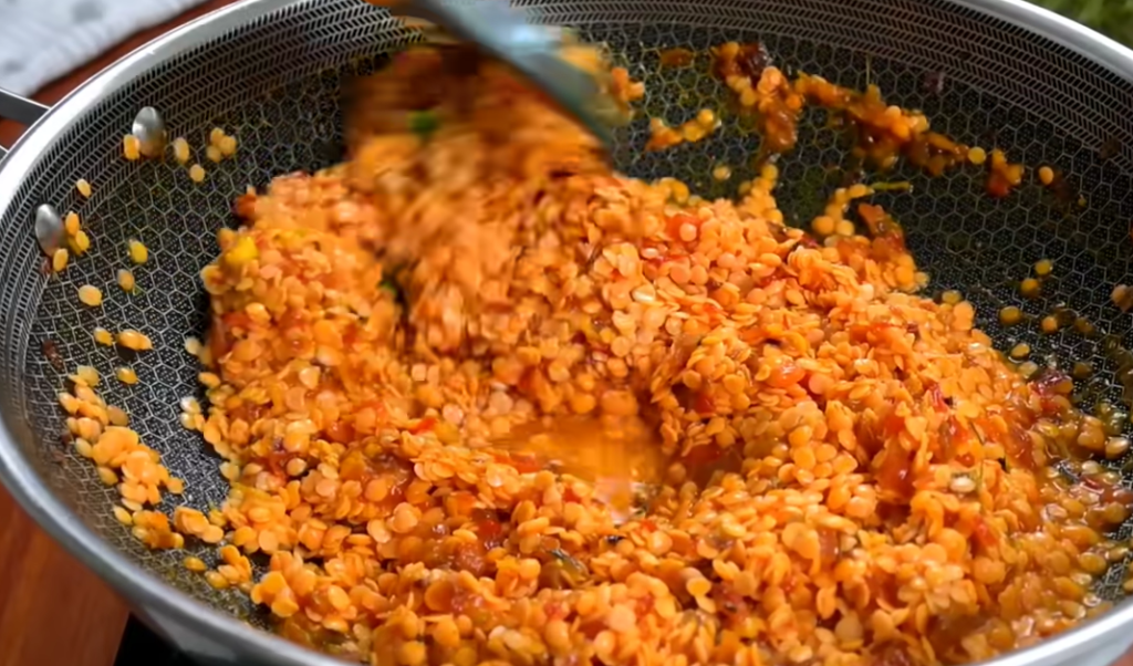 Mangia troppe lenticchie and Ends Up in Emergency Surgery