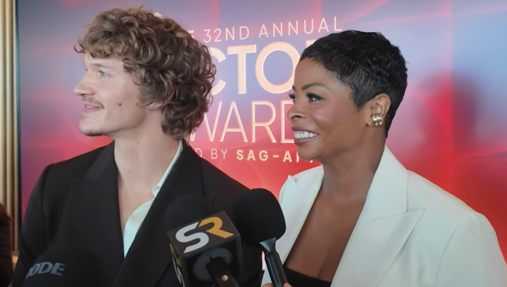 Janelle James Connor Storrie Red Carpet Exchange Goes Viral for the Right Reasons