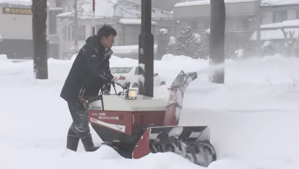 Japan Heavy Snow Brings Record Accumulations and Fatalities Japan Heavy Snow Brings Record Accumulations and Fatalities