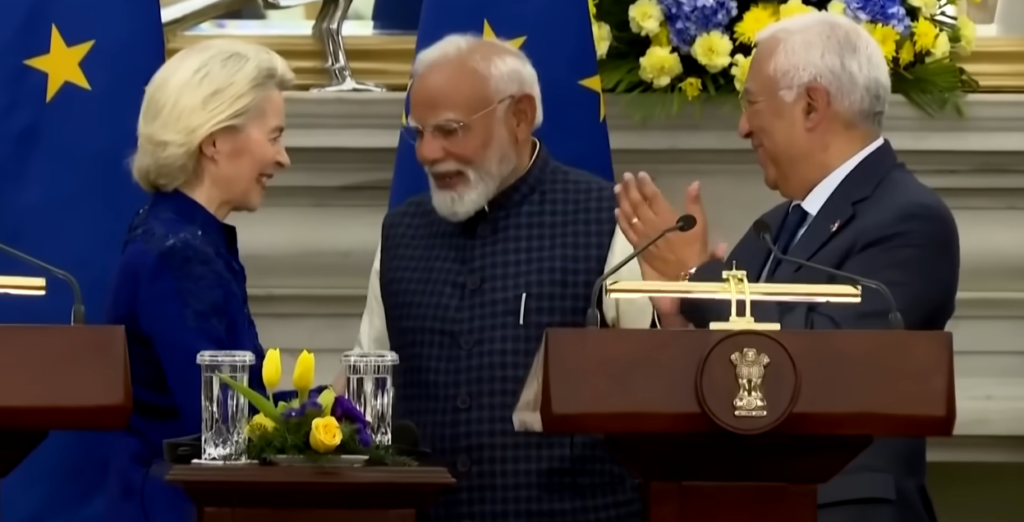 The "Dead Economy" Jab Backfires: Data Shows US Tariffs Actually Supercharged India's Textile Heartland The "Dead Economy" Jab Backfires: Data Shows US Tariffs Actually Supercharged India's Textile Heartland