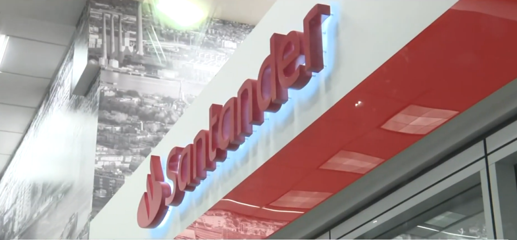 Santander Bank Branches Closing: What’s Really Driving the Retreat?