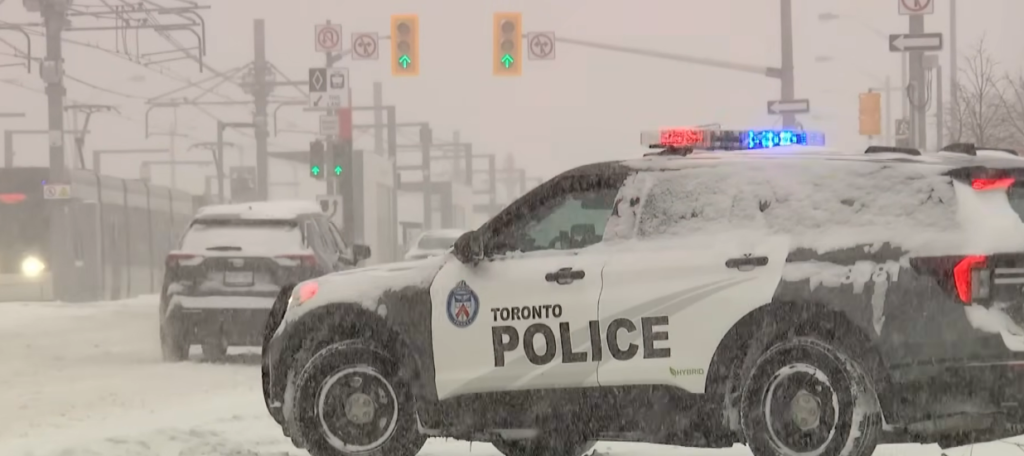 Environment Canada Blowing Snow Warning Disrupts Southern Ontario Travel