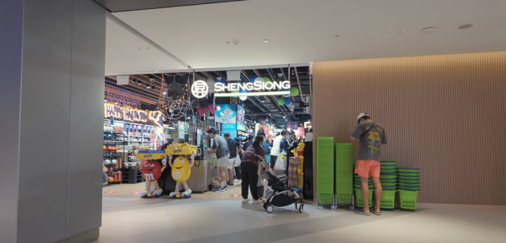 OCBC Downgrades Sheng Siong Stock Amid Valuation Concerns