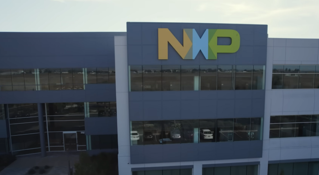 Arm Stock Rallies on AI Optimism But Faces Smartphone Setbacks