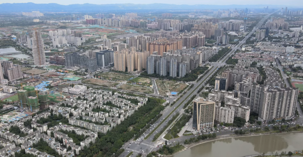 Record Heat in China’s Cities Sparks Infrastructure Failures
