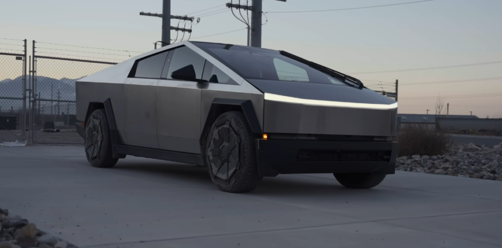 Tesla Stock Back Above $400 — Is the Rally Real This Time?