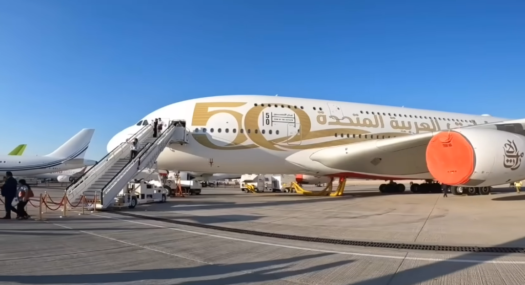 Dubai Flights Cancelled as Emirates and Etihad Suspend Operations Dubai Flights Cancelled as Emirates and Etihad Suspend Operations