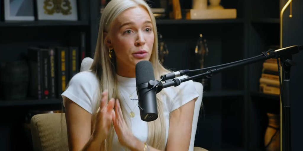 “Creepy or Just Dedicated?” Miley Cyrus Roasts Alex Cooper in Viral Moment “Creepy or Just Dedicated?” Miley Cyrus Roasts Alex Cooper in Viral Moment