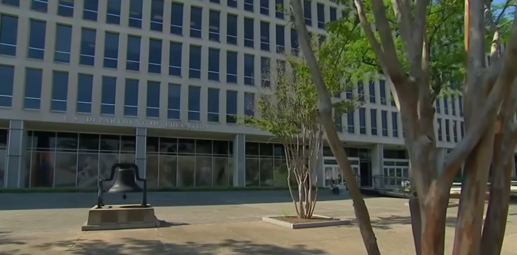 What “Insolvent” Really Means for the U.S.—And Why It’s Making Economists Nervous