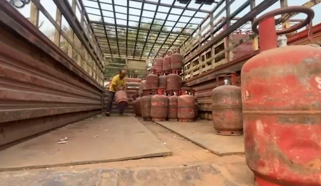 LPG Shortage Is Tearing Through India's Kitchens — and the Strait of Hormuz Is to Blame