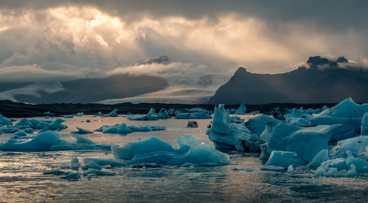 The Doomsday Glacier Trembles: What Thwaites’ Accelerating Melt Means for Coastal Mega-Cities