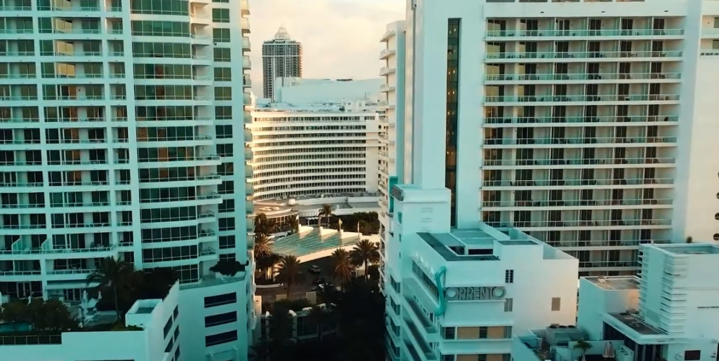 The Fontainebleau Hotel Condo Lawsuit That Could Rewrite the Rules of Luxury Real Estate in Miami