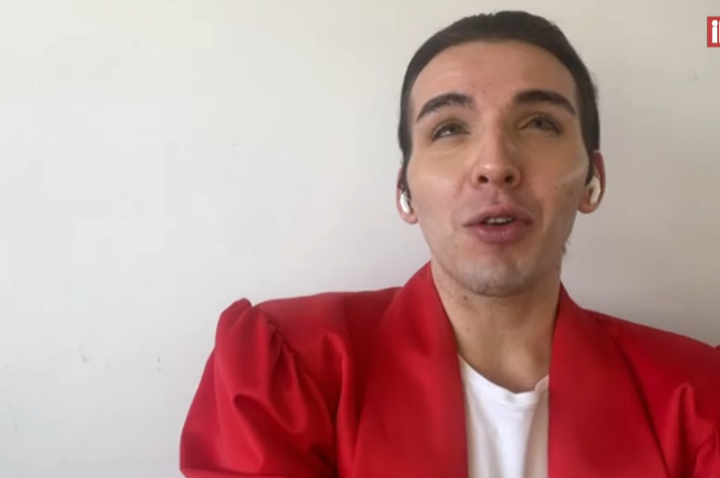 Jorge Rey diseñador: el argentino de 26 años que tomó el micrófono en Chicago y lo cambió todo