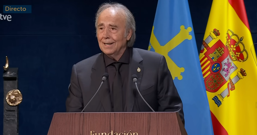 Joan Manuel Serrat rompe su silencio: “Lo que ocurre en España es el resultado de años de desgaste” Joan Manuel Serrat rompe su silencio: “Lo que ocurre en España es el resultado de años de desgaste”